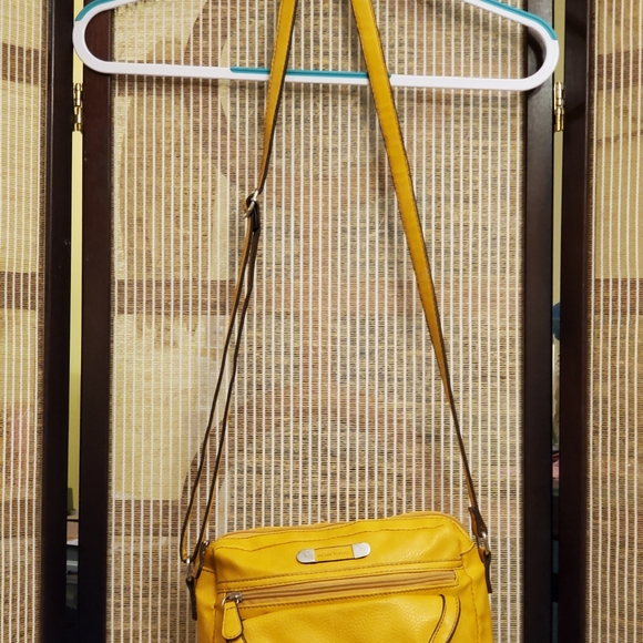 Women's Mustard Crossover Bag - Picture 4 of 8